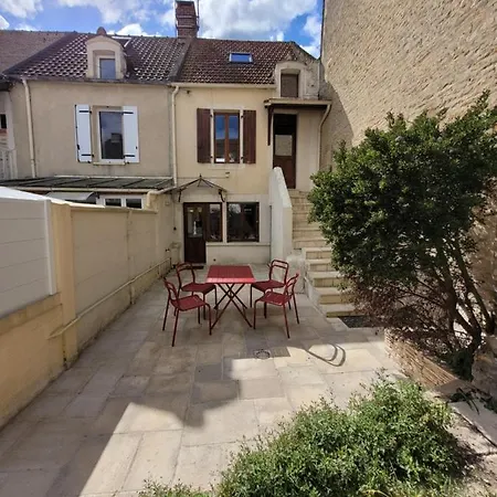 Maison De Pecheur Charmante Et Atypique En Pierre, 1 Min De Marche De La Feriehus