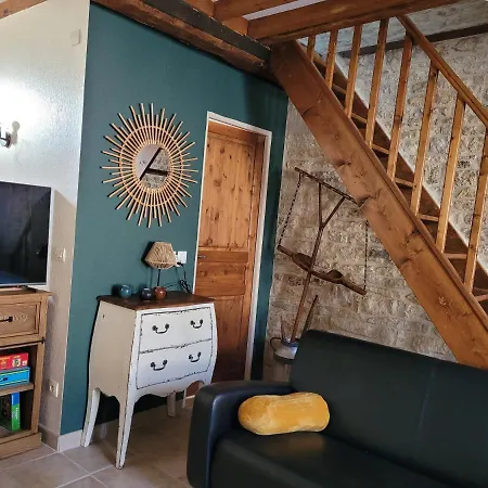 Maison De Pecheur Charmante Et Atypique En Pierre, 1 Min De Marche De La Feriehus