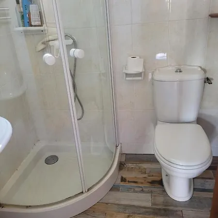 Maison De Pecheur Charmante Et Atypique En Pierre, 1 Min De Marche De La