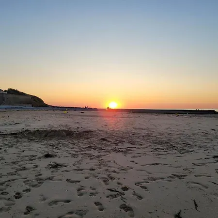 Maison De Pecheur Charmante Et Atypique En Pierre, 1 Min De Marche De La Feriehus
