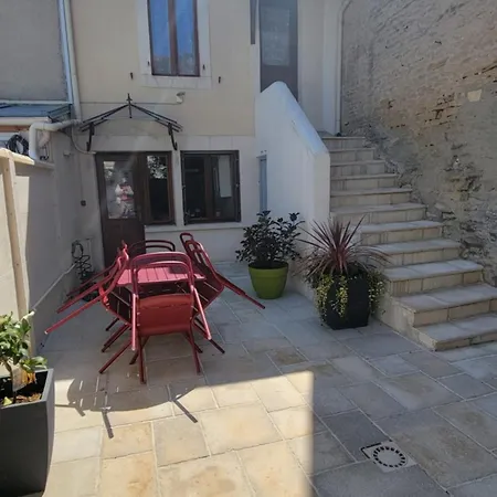 Dom wakacyjny Maison De Pecheur Charmante Et Atypique En Pierre, 1 Min De Marche De La Saint-Aubin-Sur-Mer (Calvados)