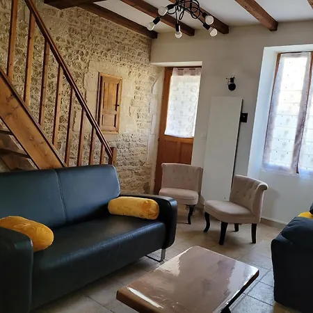 Maison De Pecheur Charmante Et Atypique En Pierre, 1 Min De Marche De La Feriehus Saint-Aubin-Sur-Mer (Calvados)