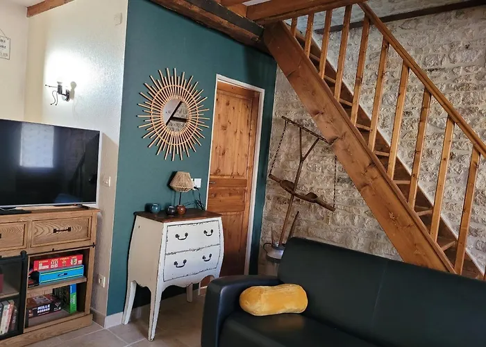 Maison De Pecheur Charmante Et Atypique En Pierre, 1 Min De Marche De La Feriehus