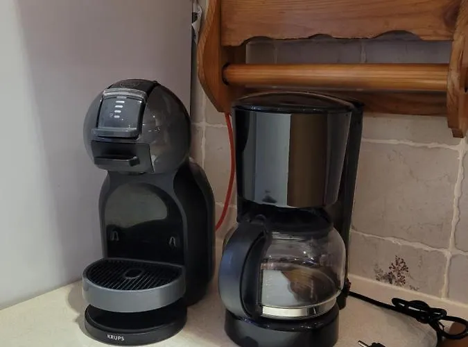 Maison De Pecheur Charmante Et Atypique En Pierre, 1 Min De Marche De La