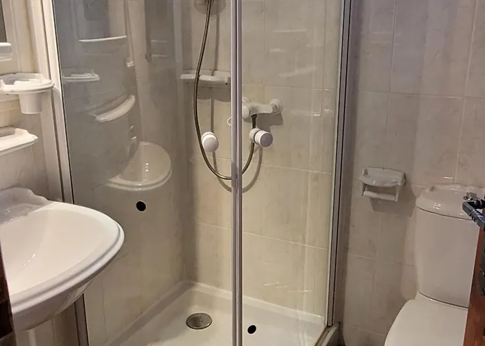 Feriehus Maison De Pecheur Charmante Et Atypique En Pierre, 1 Min De Marche De La