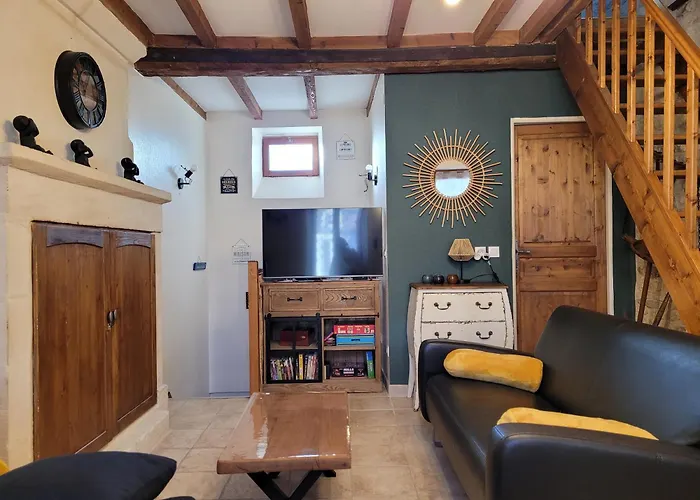 Feriehus Maison De Pecheur Charmante Et Atypique En Pierre, 1 Min De Marche De La Saint-Aubin-Sur-Mer (Calvados)